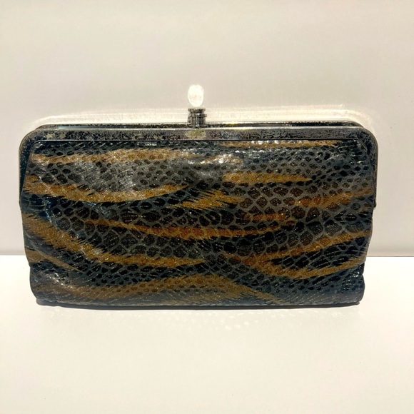Hobo Lauren Wallet - Picture 1 of 6
